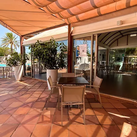 Cordial Sandy Golf *