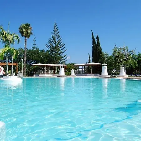 Cordial Sandy Golf *