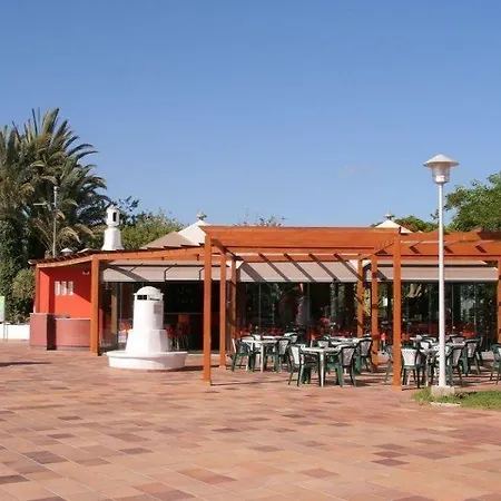 Cordial Sandy Golf Apartamento